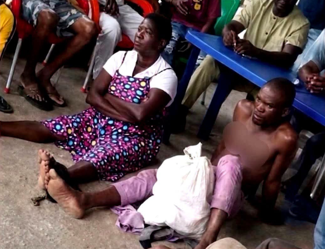 REPORTS CLAIM AGBARHA-OTOR COMMUNITY LEADER CAUGHT WIFE WITH ANOTHER MAN REPORTS CLAIM AGBARHA-OTOR COMMUNITY LEADER CAUGHT WIFE WITH ANOTHER MAN