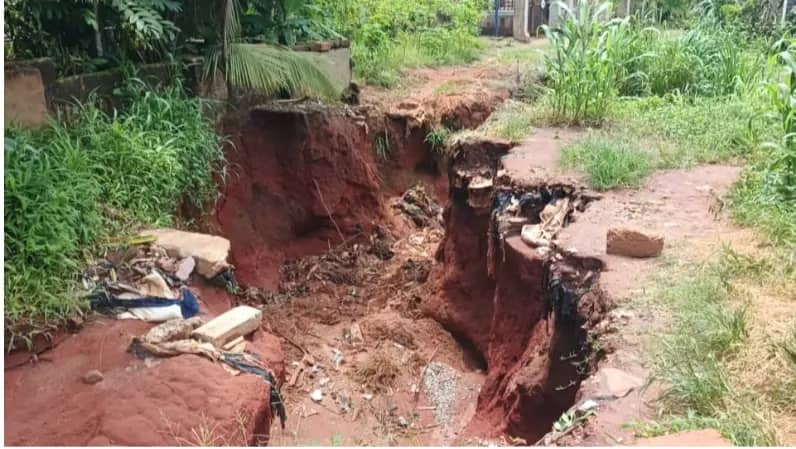 DELTA COMMUNITY RAISES ALARM AS EROSION, FLOODING DISPLACE FAMILIES DELTA COMMUNITY RAISES ALARM AS EROSION, FLOODING DISPLACE FAMILIES