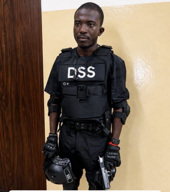 DSS TRAILS, ARRESTS MAN IMPERSONATING PERSONNEL IN ABUJA DSS TRAILS, ARRESTS MAN IMPERSONATING PERSONNEL IN ABUJA