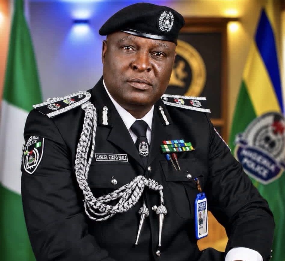 BREAKING: OWAN-BORN POLICE POWERHOUSE CP SAMUEL ERALE TAKES OVER DELTA COMMAND AS 25TH CP BREAKING: OWAN-BORN POLICE POWERHOUSE CP SAMUEL ERALE TAKES OVER DELTA COMMAND AS 25TH CP