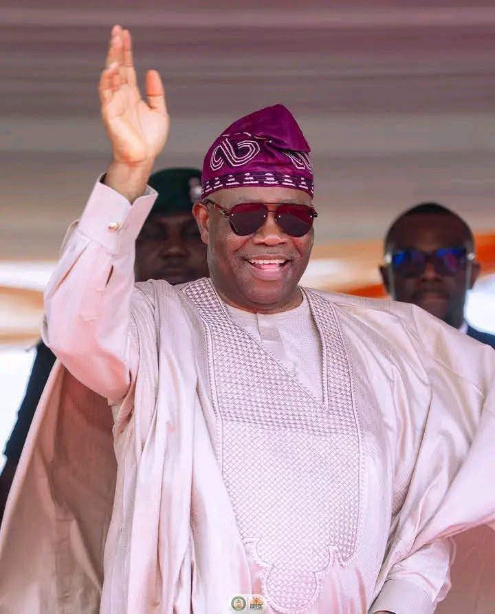 “YOU CANNOT CONDEMN CONDUCT PUBLICLY WHILE ENABLING IT PRIVATELY” — SANDRA DURU ESCALATES FEUD WITH AKPABIO “YOU CANNOT CONDEMN CONDUCT PUBLICLY WHILE ENABLING IT PRIVATELY” — SANDRA DURU ESCALATES FEUD WITH AKPABIO