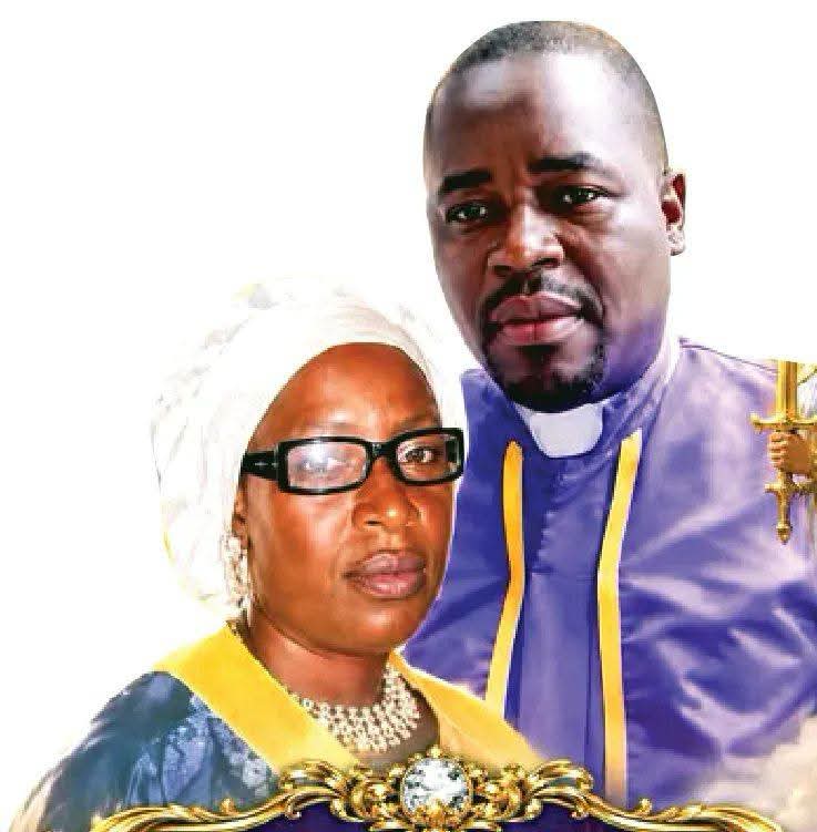 HORROR IN OGUN: CELESTIAL PASTOR ALLEGEDLY KILLS WIFE OVER INFIDELITY, DIES AFTER RUNNING INTO MOVING TRUCK HORROR IN OGUN: CELESTIAL PASTOR ALLEGEDLY KILLS WIFE OVER INFIDELITY, DIES AFTER RUNNING INTO MOVING TRUCK