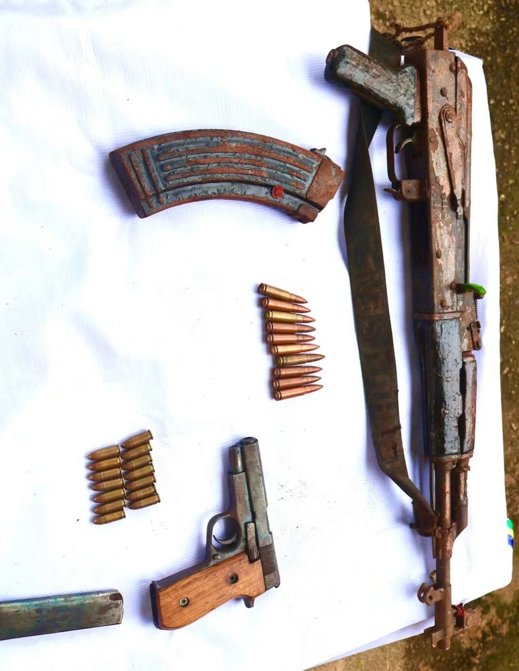 Edo Police Arrest 10 Suspects, Recover AK-47, Beretta Pistol, Ammunition and Stolen Vehicles Edo Police Arrest 10 Suspects, Recover AK-47, Beretta Pistol, Ammunition and Stolen Vehicles