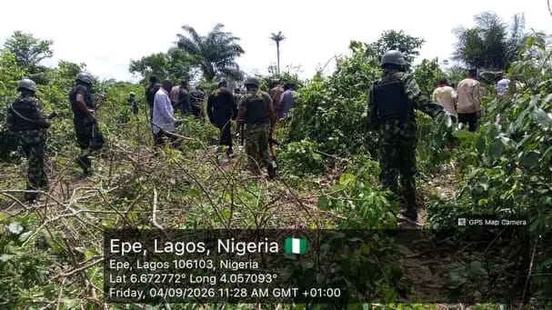 TROOPS RESCUE TWO KIDNAP VICTIMS IN LAGOS, NEUTRALISE KIDNAPPER TROOPS RESCUE TWO KIDNAP VICTIMS IN LAGOS, NEUTRALISE KIDNAPPER