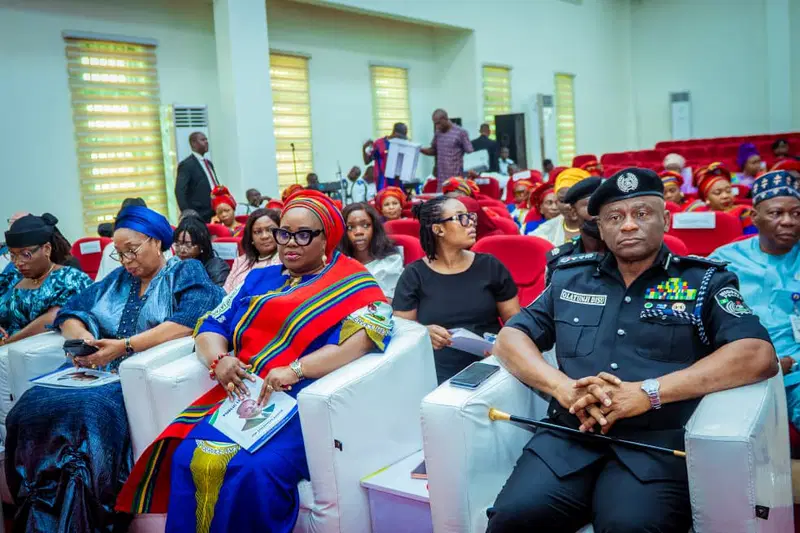 IGP DISU HONOURS LATE SOLOMON ARASE, SAYS POLICE VETERANS MUST HELP BUILD A SECURE NIGERIA IGP DISU HONOURS LATE SOLOMON ARASE, SAYS POLICE VETERANS MUST HELP BUILD A SECURE NIGERIA