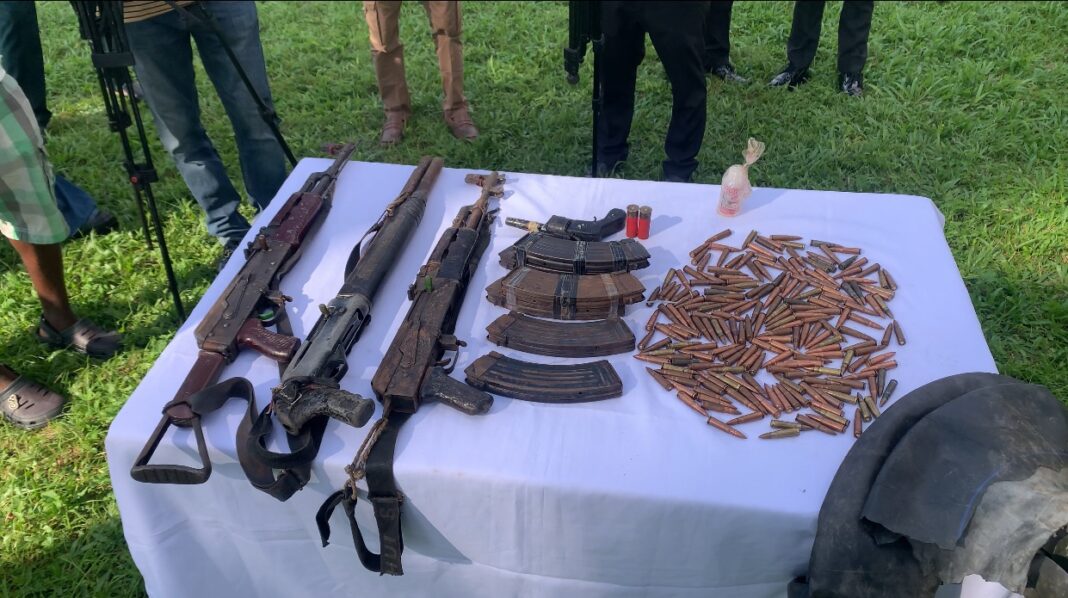 EDO POLICE CRACKS KIDNAPPING SYNDICATE, ARRESTS FIVE, RECOVERS TWO AK-47 RIFLES, PUMP-ACTION GUN EDO POLICE CRACKS KIDNAPPING SYNDICATE, ARRESTS FIVE, RECOVERS TWO AK-47 RIFLES, PUMP-ACTION GUN