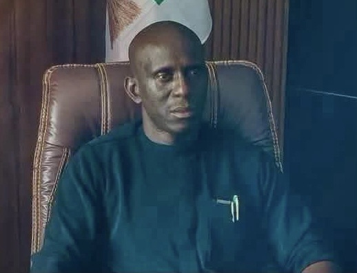 Edo Council Chairman Orders Motor Park Drivers To Wear APC Caps, Links Directive To 2027 Tinubu Support Edo Council Chairman Orders Motor Park Drivers To Wear APC Caps, Links Directive To 2027 Tinubu Support