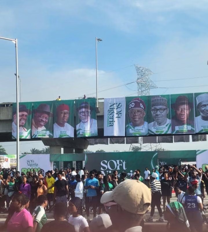 Delta youths reject Tinubu-branded shirts at Independence Day run in Effurun Delta youths reject Tinubu-branded shirts at Independence Day run in Effurun