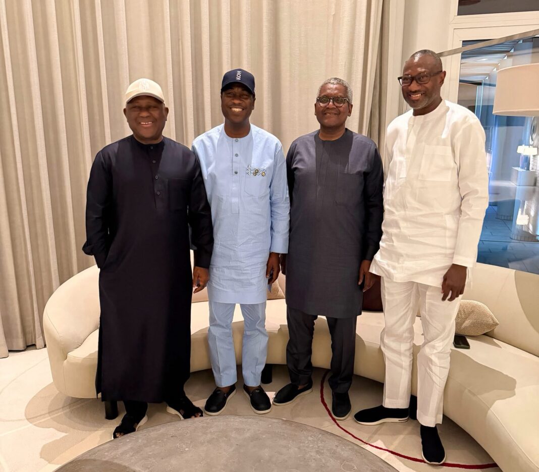 Otedola Hosts Dangote, BUA Chairman Abdul Samad Rabiu at Dinner in Honour of Hamzat’s Governorship Ambition Otedola Hosts Dangote, BUA Chairman Abdul Samad Rabiu at Dinner in Honour of Hamzat’s Governorship Ambition