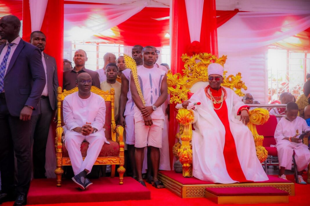 Okpebholo Joins Dignitaries at Holy Aruosa Cathedral for Oba Ewuare II’s 10th Coronation Anniversary Okpebholo Joins Dignitaries at Holy Aruosa Cathedral for Oba Ewuare II’s 10th Coronation Anniversary