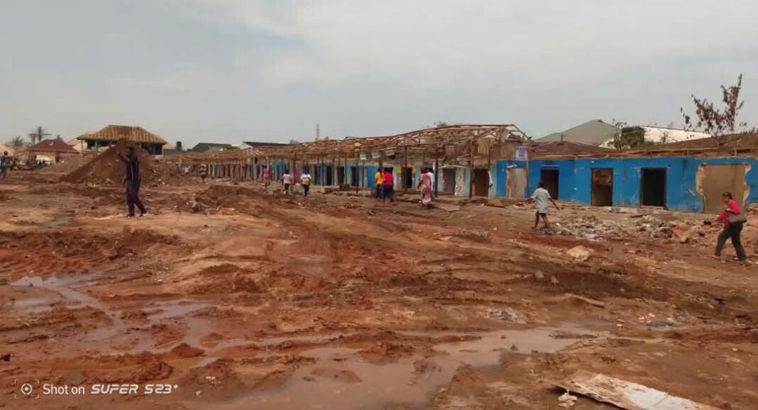 Oluku Market Fire: Traders Praise Okpebholo as Clearing Work Begins in Benin City Oluku Market Fire: Traders Praise Okpebholo as Clearing Work Begins in Benin City